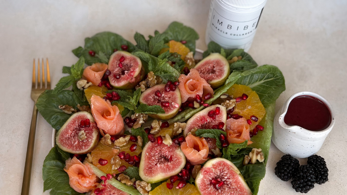 RECIPE: Beauty salad with blackberry collagen dressing