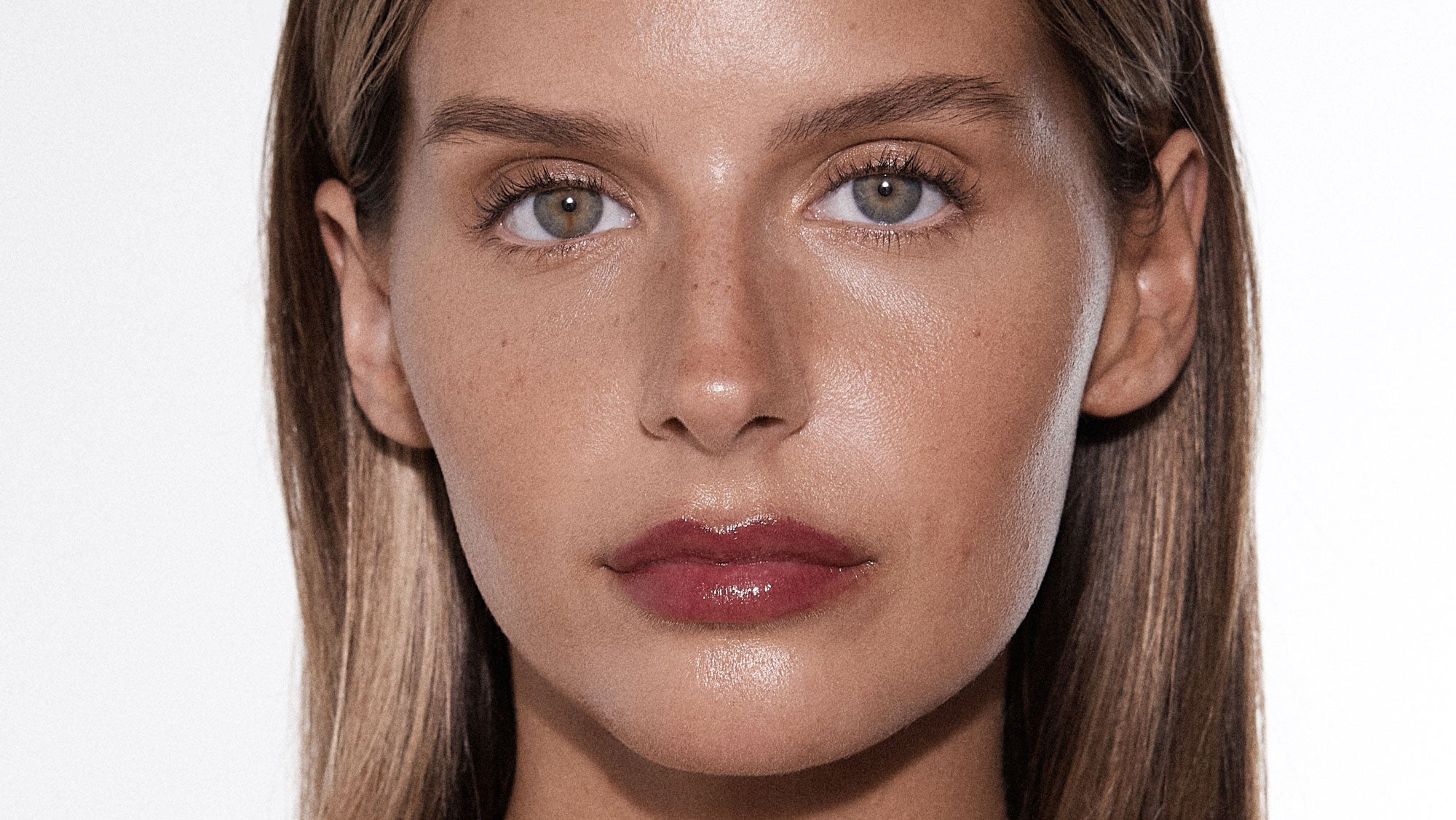 Revitalising Ageing Lips: The Role of Collagen in Hydration and Restoration